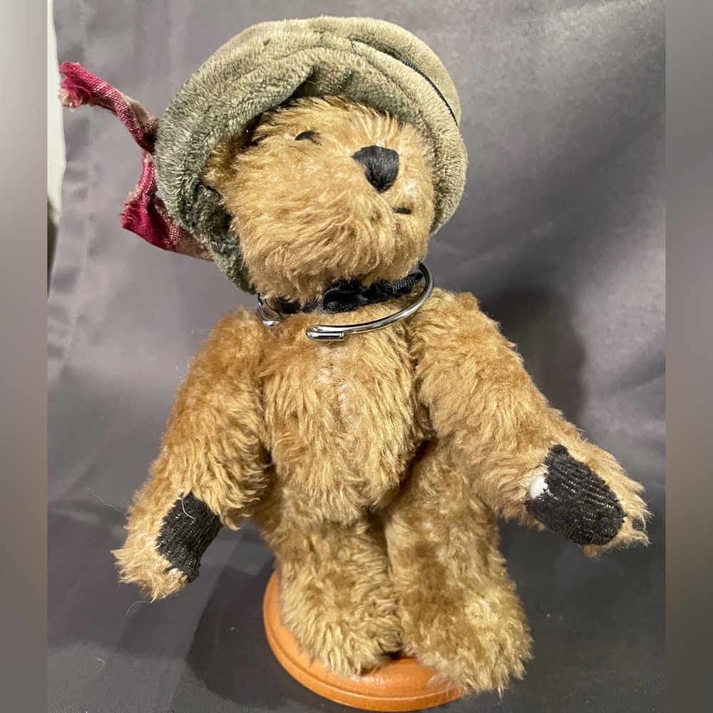 Boyd’s bears, The Archive Series, cannot find her name, 6 1/2” tall, 1990-97